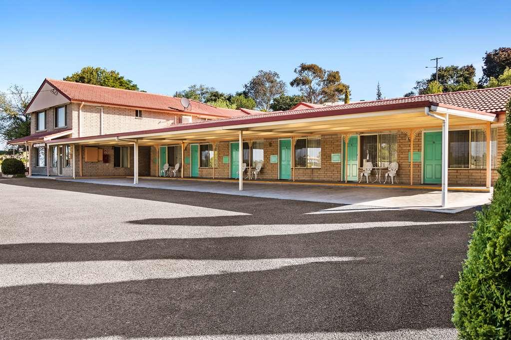 Lodge Econo Alabaster Cowra