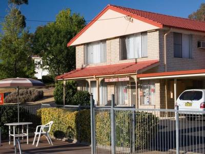 Econo Alabaster Lodge *